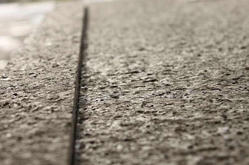 Granitowa płyta płomieniowana chodnikowa i posadzkowa